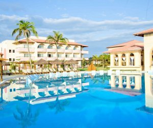 GRAND PALLADIUM IMBASSAI RESORT - PROMOÇÃO ATÉ 2 CRIANÇAS GRÁTIS
