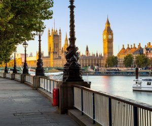 GRUPO BRASILEIRO EM PARIS E LONDRES