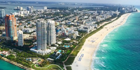 LEVE SUA MÃE PARA CURTIR MIAMI