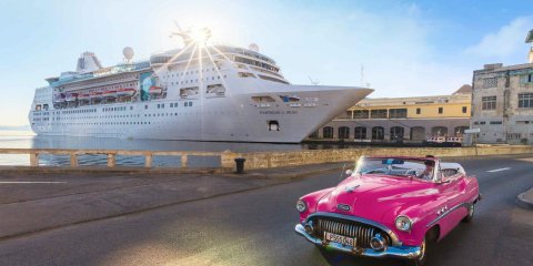 SOLTEIROS EM CUBA