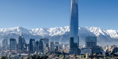 ILHA DE PASCOA E SANTIAGO